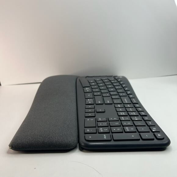 Logitech ERGO K860 Bluetooth Wireless Split Ergonomic Keyboard With Dongle - Picture 6 of 11